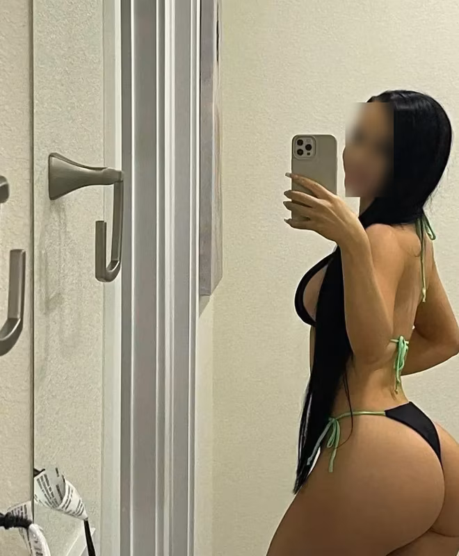 Julia Priv