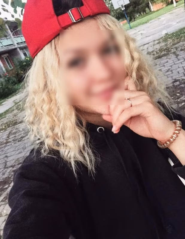 AngelikaFull